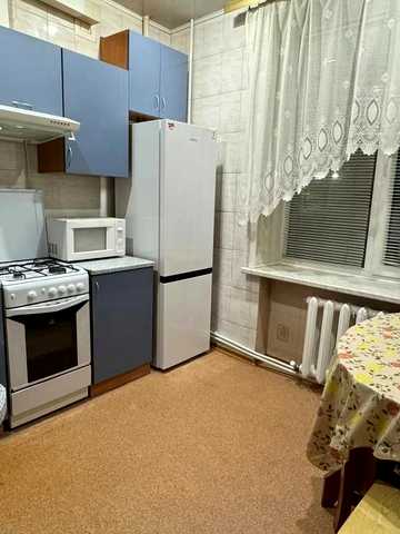 Богдана Хмельницького просп. (Героїв Сталінграда), 109