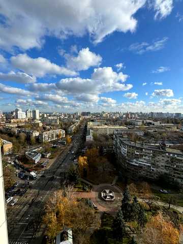 Дегтярівська вул., 17 к1