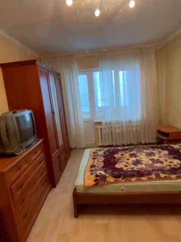Академіка Заболотного вул., 35
