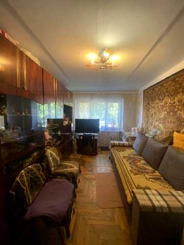 Сорочинська вул. (Новгородська), 6