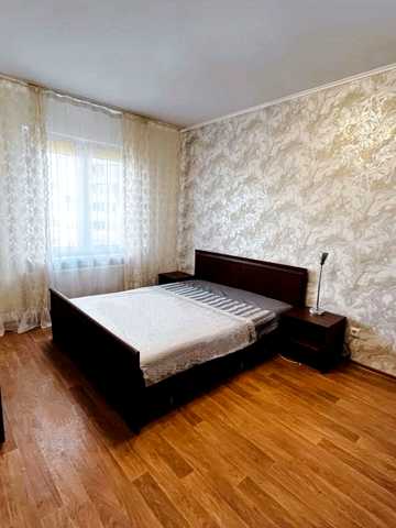 Єлизавети Чавдар вул., 28