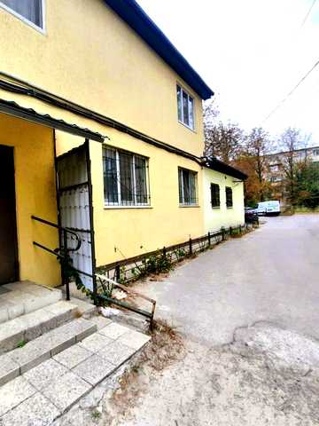 Юліана Матвійчука вул. (), 151