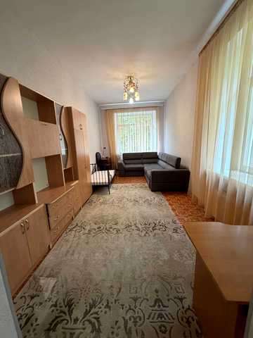 Петраківського вул. (Ланова), 12/1