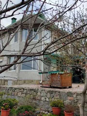 Центральна