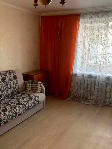 Квартальна вулиц вул. (Гладкова), 21