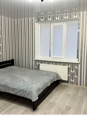 Михайла Лушпи просп. (Космонавтів), 5 к27