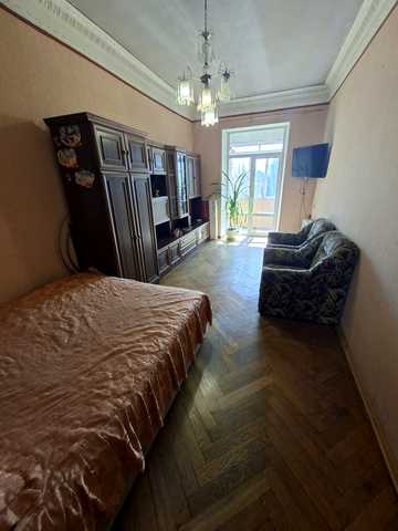 Берестейський просп. (Перемоги), 45