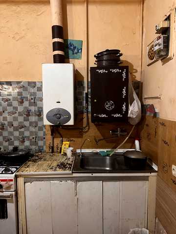 Леха Качинського вул., 5