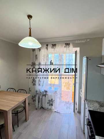Драгоманова вул., 44-А
