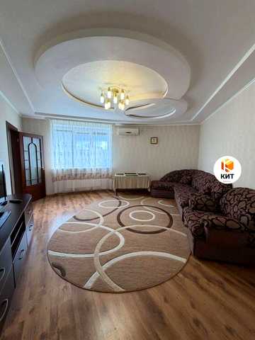 Заліська вул., 5