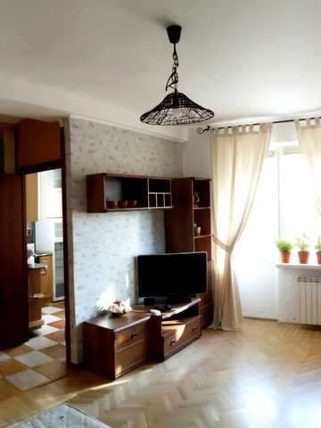 Берестейський просп. (Перемоги), 79