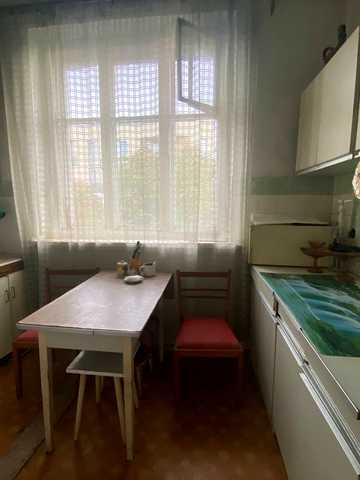 Окружна вул., 40
