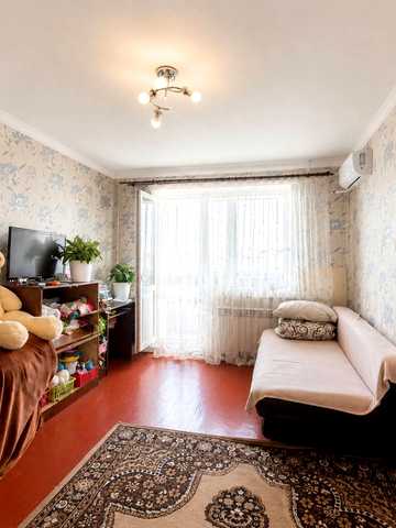 Червона Гірка вул., 37