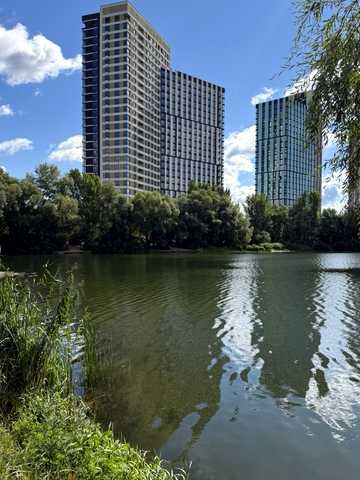 Петра Григоренка просп., 46