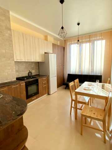 Дача Ковалевського вул., 121 к1