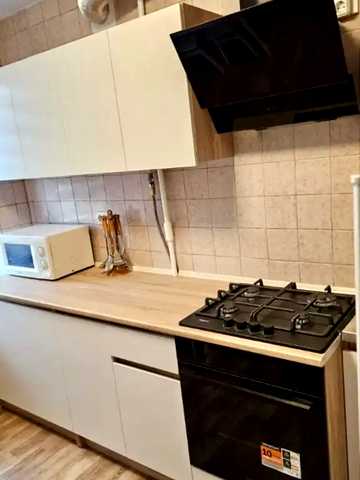 Мануйлівський просп. (Воронцова), 75