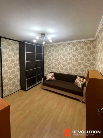 Леся Курбаса просп., 12-Б