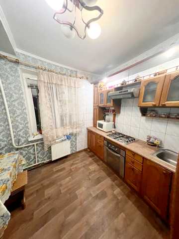 Свободи просп. (Прокоф'єва), 30/1