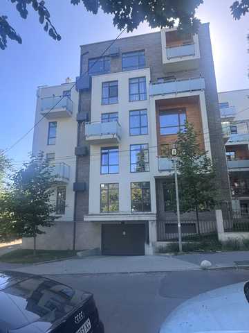 Петра Карманського вул. (), 6