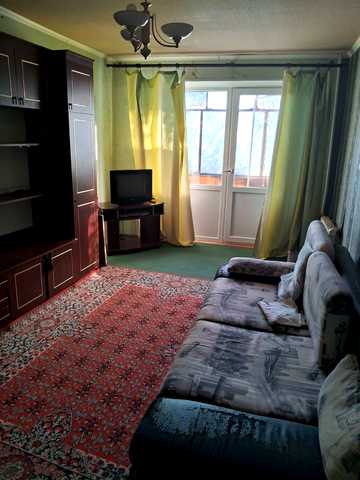 Великотирнівська вул., 4
