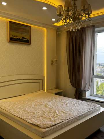 Святошинська вул., 27Г-1