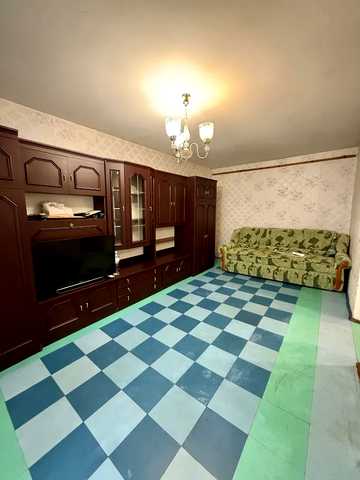 Миру просп., 4