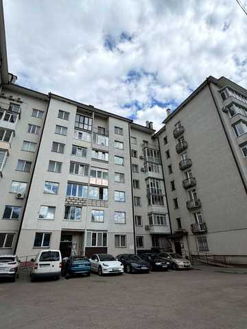 Дорошенка вул., 7