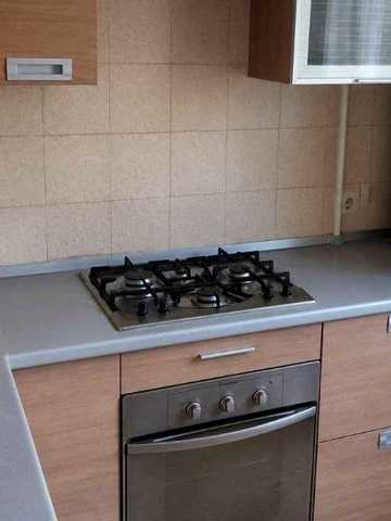 Героїв просп., 35