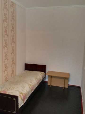 Лісовий просп., 8
