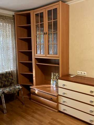 Сегедська вул., 7