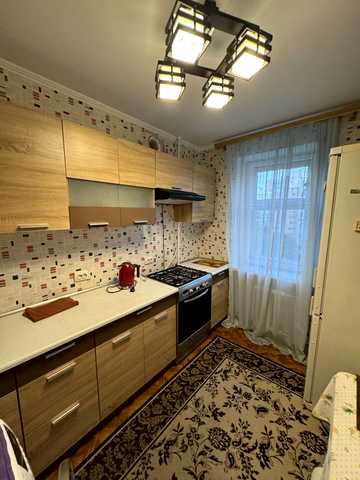 Євгена Чикаленка вул., 59б