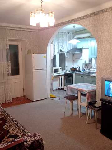 Старорізнична вул. (Куйбишева), 20
