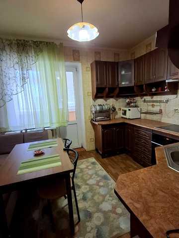 Олени Пчілки вул., 4