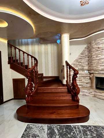 Степана Бандери вул., 40