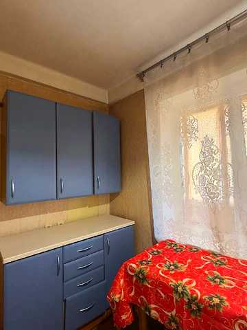 Павла Тичини просп., 9