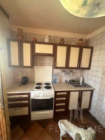 Миколи Бажана просп., 7-Д