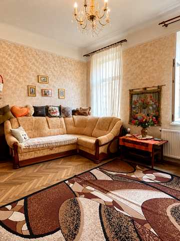 Святого Теодора пл., 2