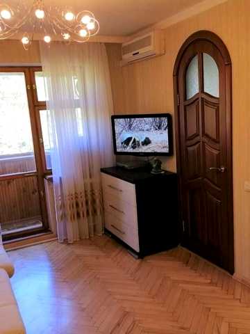 Миколи Василенка, 4