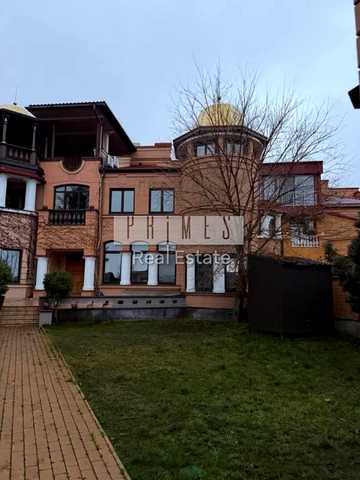 Оболонська набережна вул., 43