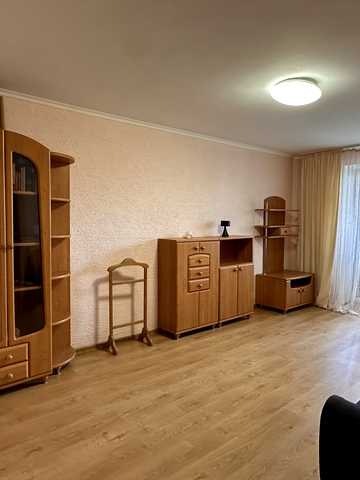 Краківська вул., 18