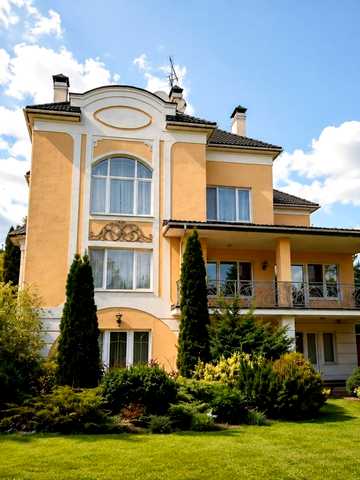 Верхій Вал, 10