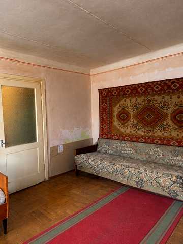 Миру вул., 5