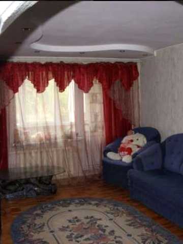 Кирила Студинського вул., 12