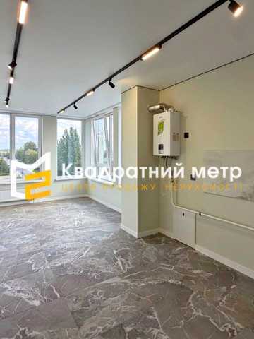 Володимирська вул., (Будинок 1)