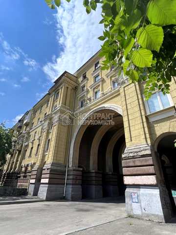 Героїв Харкова просп. (Московський), 27