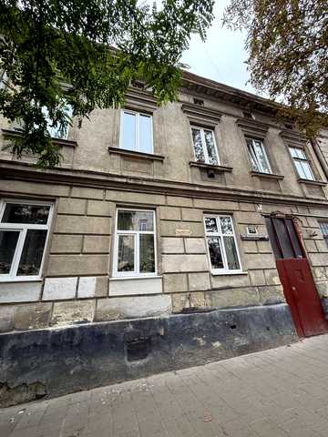 Ярослава Мудрого вул., 15