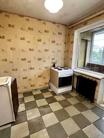 Романа Шухевича просп. (Генерала Ватутіна), 28-А