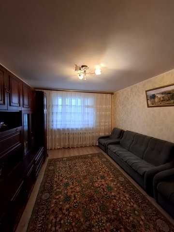 Жоліо Кюрі вул., 64