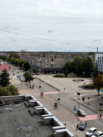 Незалежності вул., 108