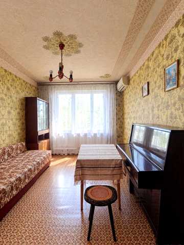 Перемоги просп., 72